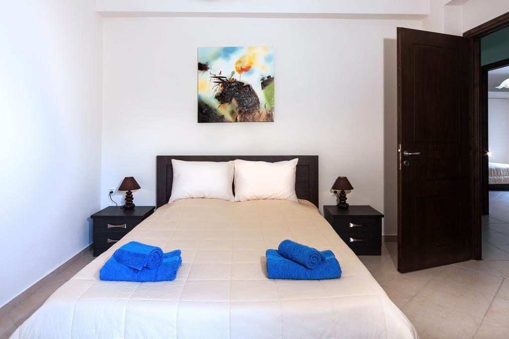 Infinity Villa Kato Pavliana ภายนอก รูปภาพ