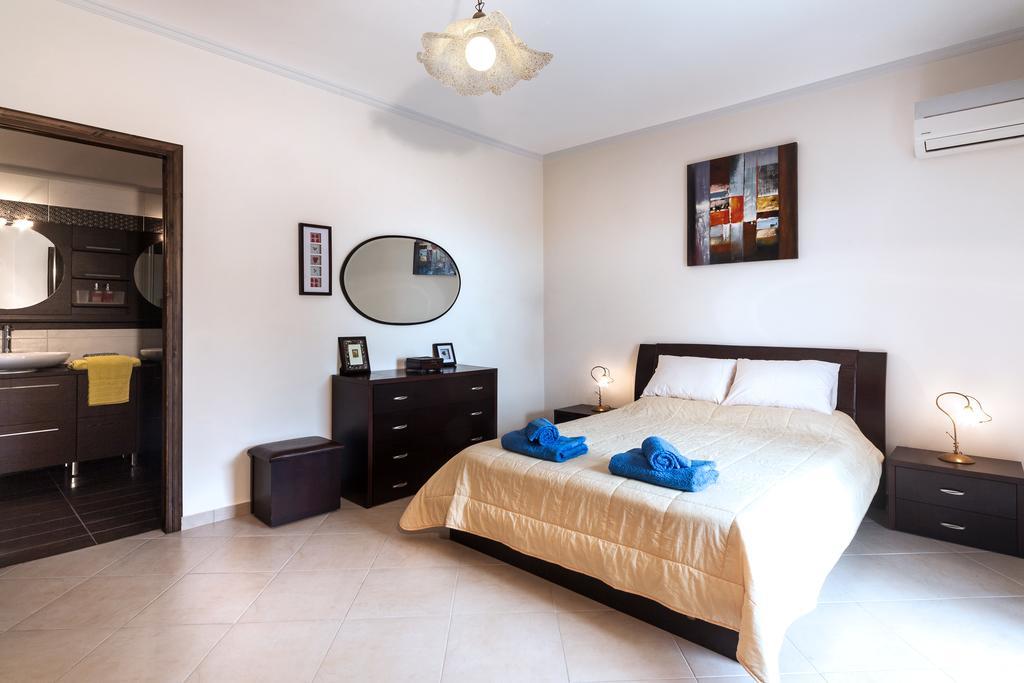 Infinity Villa Kato Pavliana ภายนอก รูปภาพ