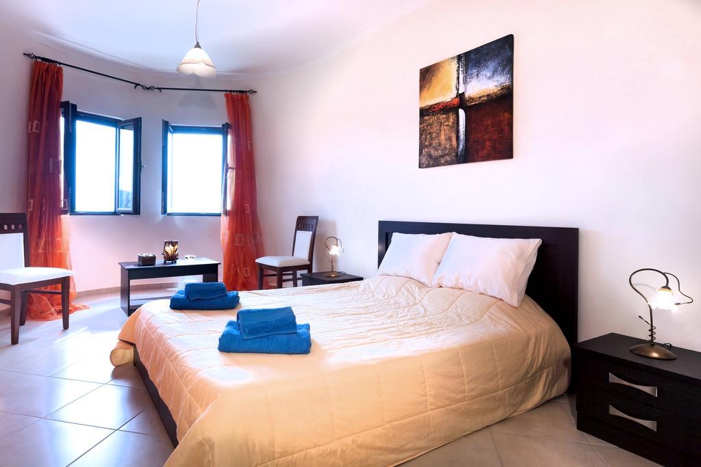 Infinity Villa Kato Pavliana ภายนอก รูปภาพ